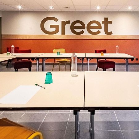 Greet Hotel Massieux Lyon Nord Eksteriør bilde