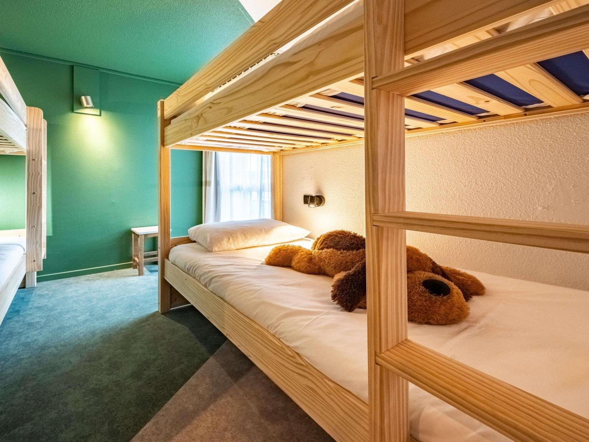 Greet Hotel Massieux Lyon Nord Eksteriør bilde