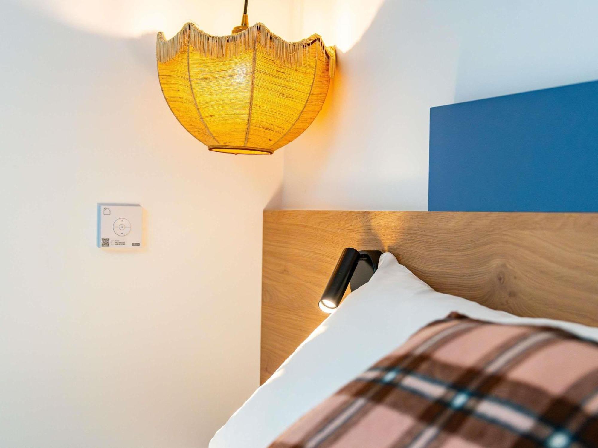 Greet Hotel Massieux Lyon Nord Eksteriør bilde